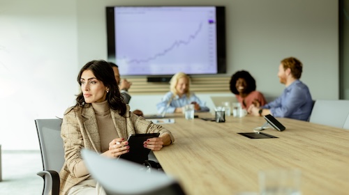 The Integrated Hybrid Advantage - Problem